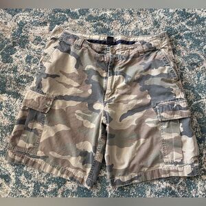 J. Crew Men’s Surplus Ripstop Cargo Shorts Size 34
